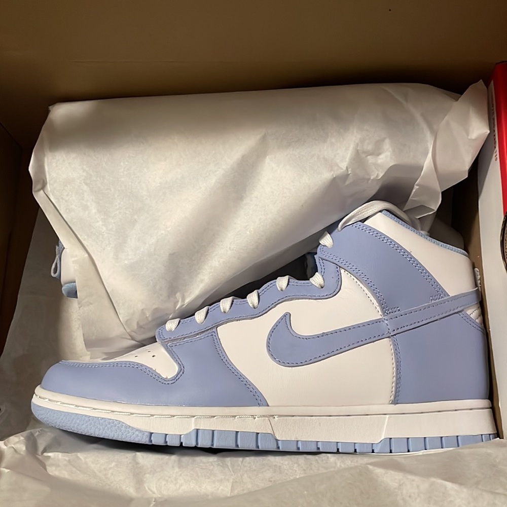 Womens Nike Dunk High. Brand new.